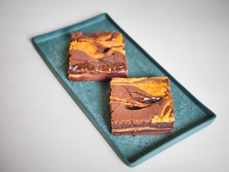 Soolakaramelli-kõrvitsa brownie